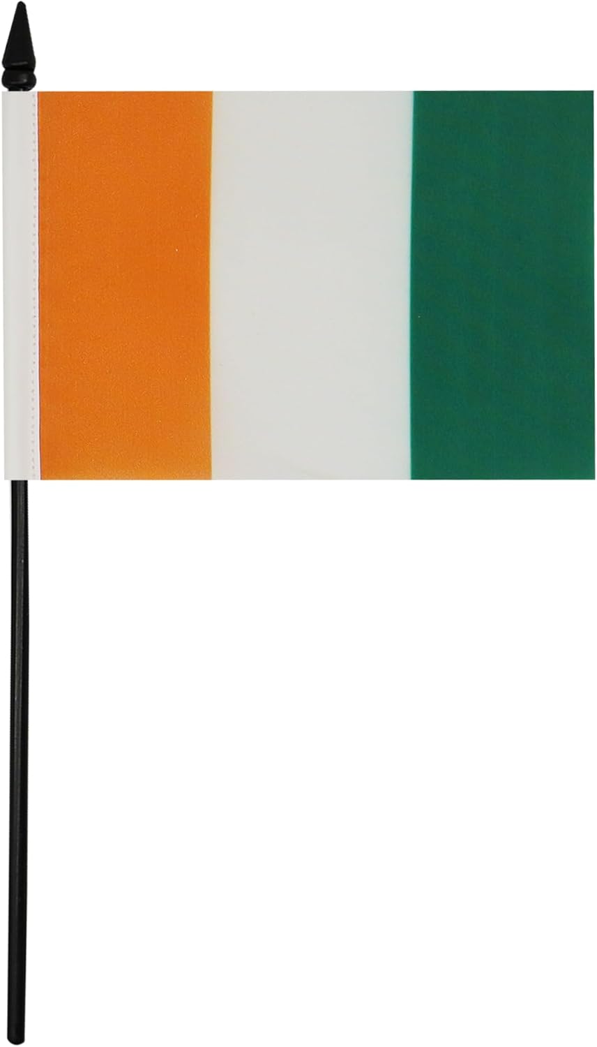 AZ FLAG - Drapeau De Table Côte d'Ivoire - 15x10 cm - Mini Drapeau Ivoirien De Bureau 100% Polyester Avec Hampe De 25cm Et Socle En Plastique Noir - Image 2