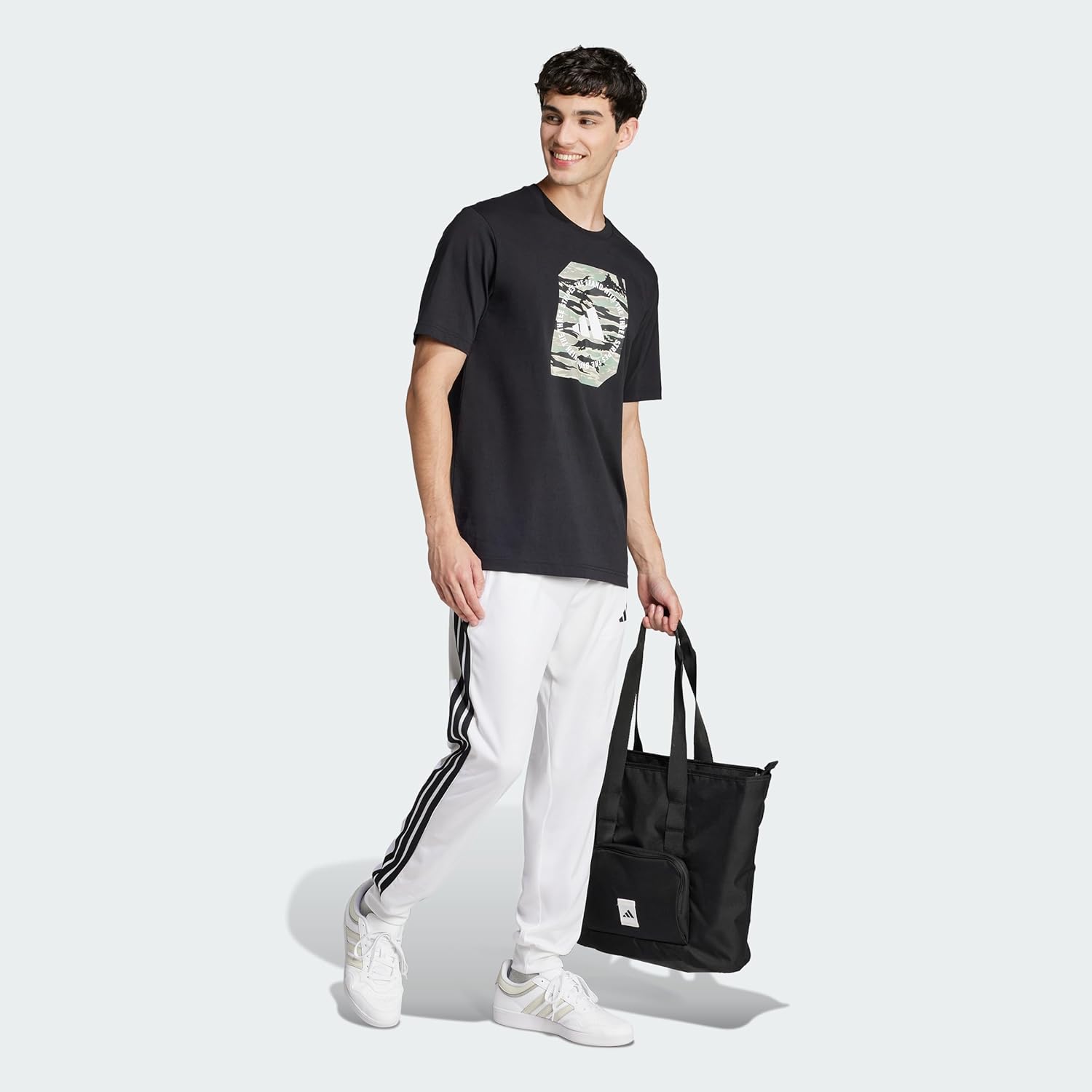 adidas Camo Shape Graphic T-Shirt T-Shirt Homme - Image 3