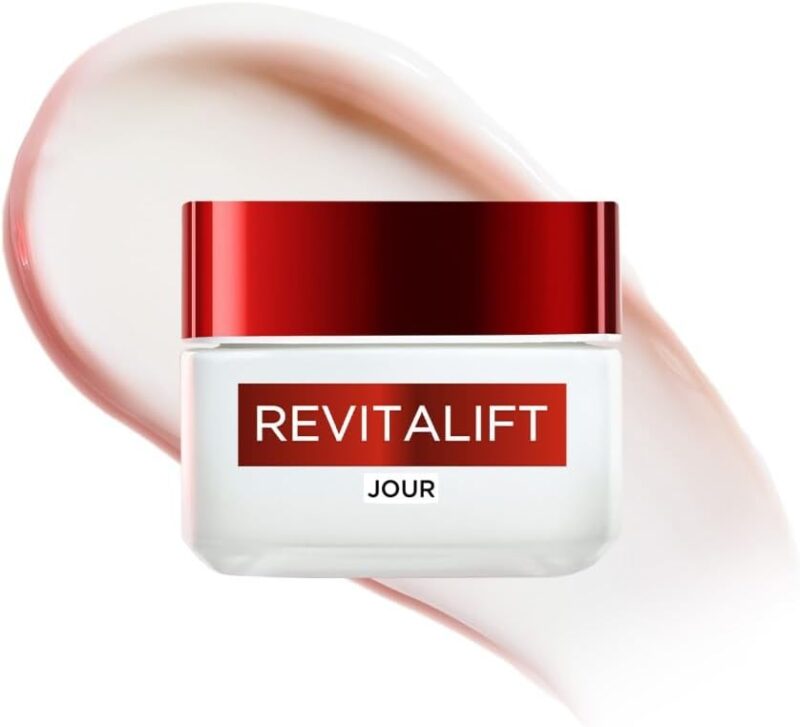 L'Oréal Paris - Revitalift - Soin Anti-Âge Hydratant & Raffermissant - Crème de Jour Anti-Rides & Extra-Fermeté - Enrichi en Pro-Rétinol - Pour Tous Types de Peaux - 50 ml