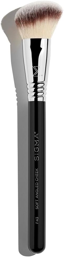41UI9nEnzEL._AC_SL1500_.jpg Sigma Beauty F43 Pinceau doux biseauté pour les joues