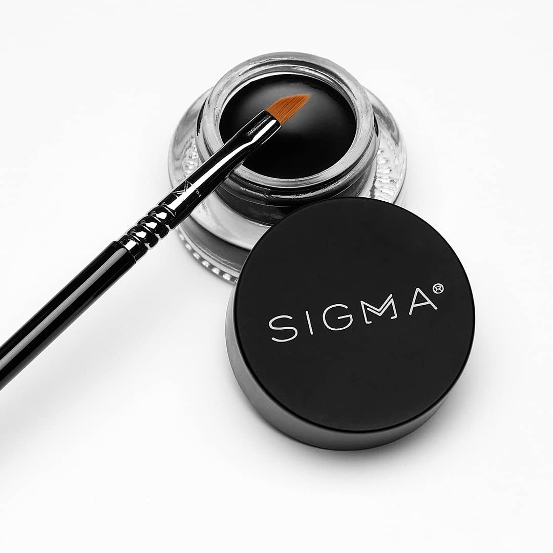 E06 - WINGED LINER™ BRUSH SIGMA BEAUTY - Image 4