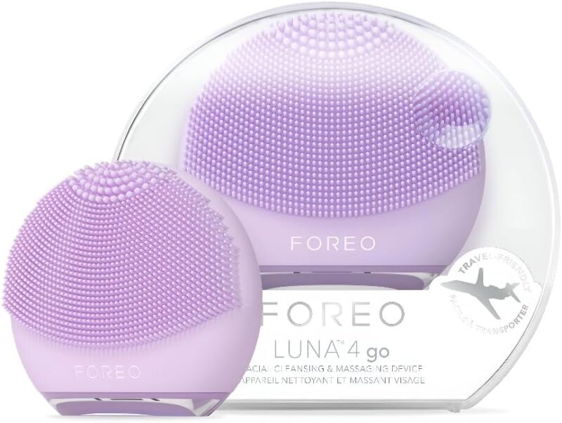 FOREO LUNA 4 go Brosse Nettoyante, Massante & Raffermissante Visage - Brosse Premium - Améliore l'absorption des soins - Accessoires de voyage visage - Tous Types de Peau - Lavender