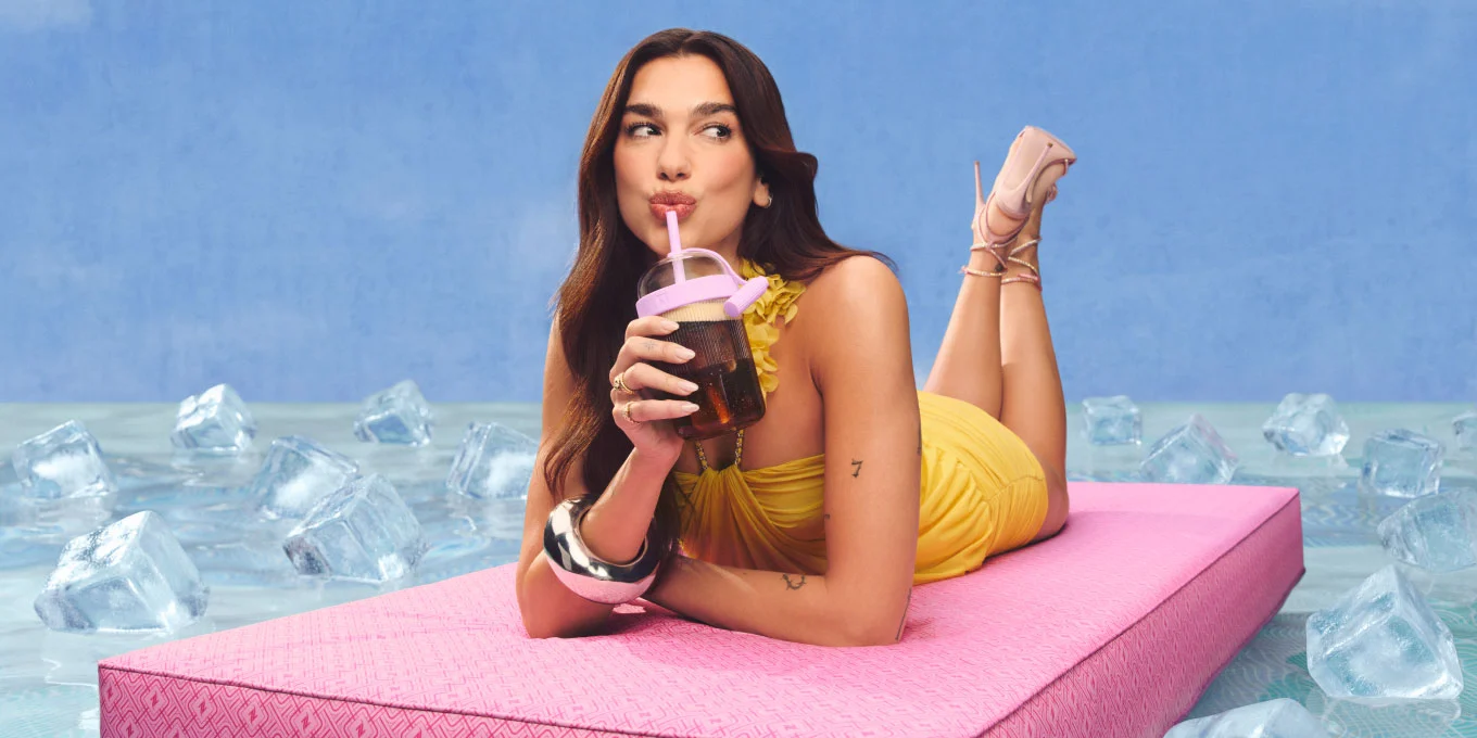 Nespresso mise sur Dua Lipa pour ouvrir un nouveau cycle mondial