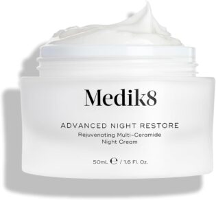 Medik8 Advanced Night Restore - Crème de Nuit Rajeunissante Multi-Céramides - Hydratant - Nourrit en Profondeur et Raffermit Visiblement votre Teint Pendant votre Sommeil - 50ml
