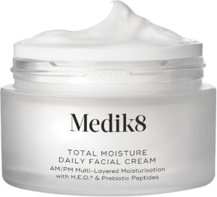 Medik8 Total Moisture Daily Facial Cream – Hydratant à l'Acide Hyaluronique,Crème de Jour et de Nuit pour le Visage, Hydratation Instantanée, Profonde et Durable Cliniquement Prouvée – 50 ml