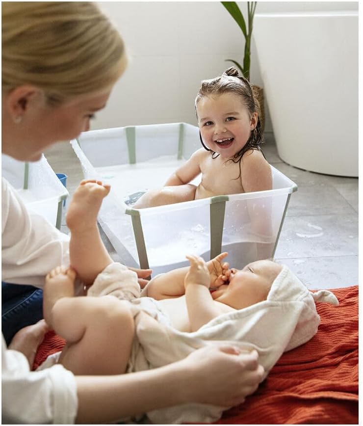 Stokke Flexi Bath X-Large, Blanc - Spacieuse Baignoire bébé pliable - Légère & facile à ranger - Pratique à utiliser à la maison ou en voyage - Idéale pour les enfants de 0 à 6 ans - Image 2