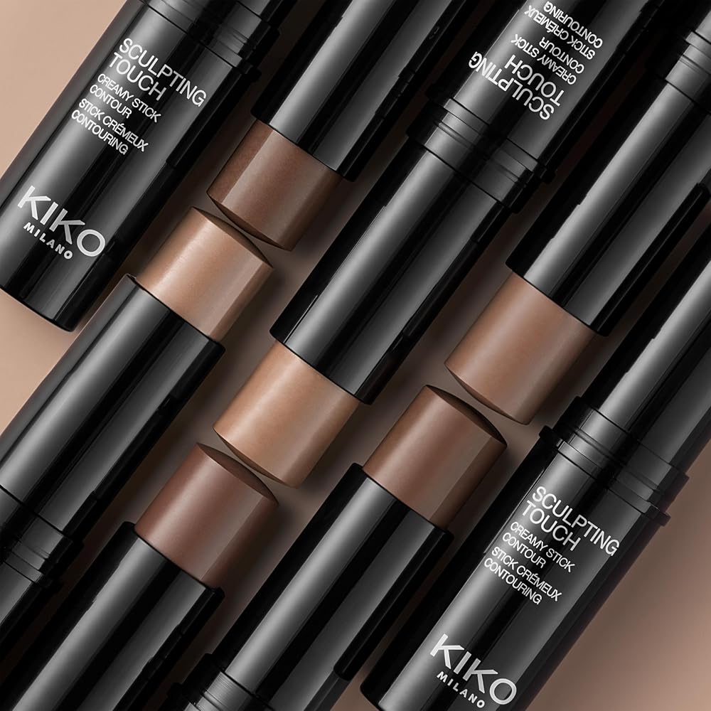 KIKO Milano Sculpting Touch Creamy Stick Contour - Teinte 200 Hazelnut | Fini Mat | Crémeux | Noix Africaine et Extrait de Pistache | Estompable - Image 13