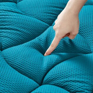 SLEEP ZONE Surmatelas Ergonomique de qualité athlète, rafraîchissant, Doux, Moelleux, avec Poche Profonde jusqu'à 53,3 cm, Large Jupe élastique, Bleu Sarcelle, Grand lit