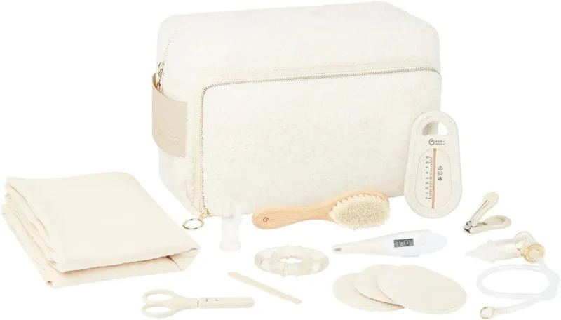Babymoov Trousse de Soin Bébé Grand Format - 11 Accessoires Inclus - Beige | Kit de Toilette avec Coupe & Lime Ongles , Brosse à Cheveux, Langes - Idéal Cadeau de Naissance - Pack Pratique pour Voyage