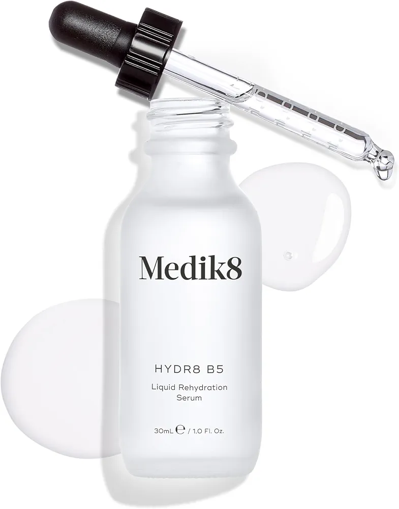 Medik8 Hydr8 B5 - Sérum Liquide Réhydratant à l'Acide Hyaluronique - Régénère, Lisse et Repulpe la peau - Convient aux Peaux Normales à Sensibles - 30ml