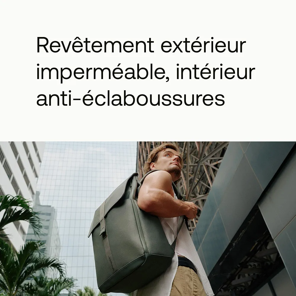 Bugaboo Sac à dos à langer, sac durable fabriqué à partir de matériaux recyclés, hydrofuge, facile à nettoyer, comprenant un matelas à langer et un porte-bouteille isotherme, Midnight Black